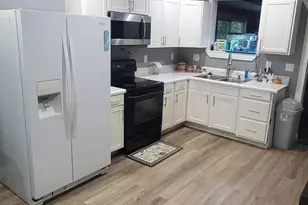714 E 10th St, Panama City, FL 32401 - Photo 9