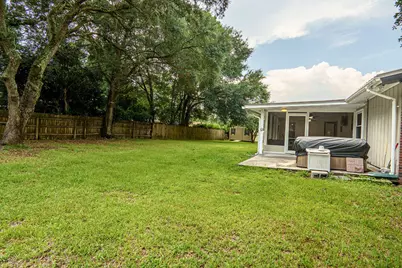 123 Pinewood Terrace, Fort Walton Beach, FL 32548 - Photo 21