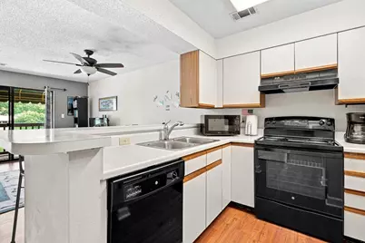 204 Southlake Court #204, Niceville, FL 32578 - Photo 11