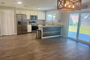 1817 Rattan Palm Dr, Niceville, FL 32578 - Photo 3