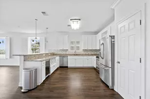 724 Harbor Blvd, Destin, FL 32541 - Photo 15