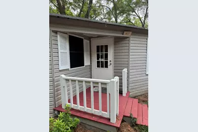 827 Squirrel Road, Defuniak Springs, FL 32433 - Photo 1