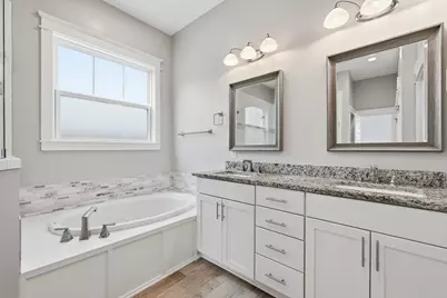131 SE Magnolia Avenue, Fort Walton Beach, FL 32548 - Photo 29