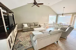 132 Menzel St, Valparaiso, FL 32580 - Photo 5