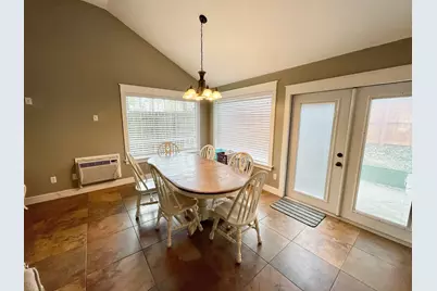 132 Menzel Street, Valparaiso, FL 32580 - Photo 7