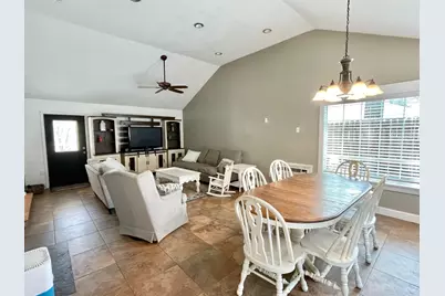 132 Menzel Street, Valparaiso, FL 32580 - Photo 9