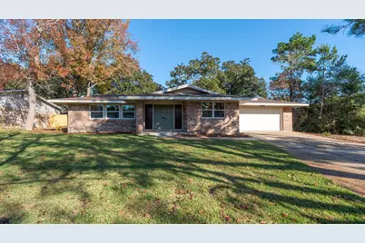 1 NE Stafford Circle, Fort Walton Beach, FL 32547 - Photo 1