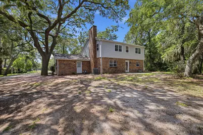 20 NW Sherwood Road, Fort Walton Beach, FL 32547 - Photo 9