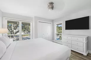 911 Harbour Point Ln, Miramar Beach, FL 32550 - Photo 15