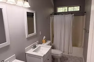 827 Fairview Dr, Fort Walton Beach, FL 32547 - Photo 15