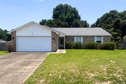 3148 Skyhawk Drive, Crestview, FL 32539 - Photo 1