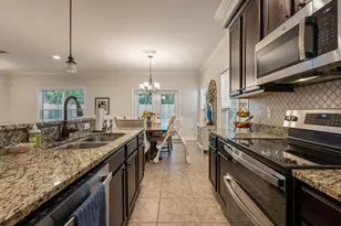 102 Arrowhead Way, Niceville, FL 32578 - Photo 9