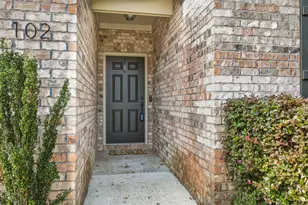 102 Arrowhead Way, Niceville, FL 32578 - Photo 3