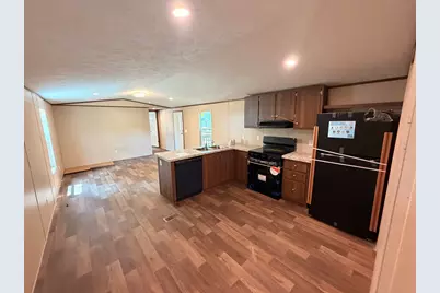 621 Live Oak Street #2, Freeport, FL 32439 - Photo 5