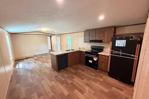 621 Live Oak St, Freeport, FL 32439 - Photo 5