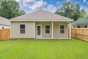607 Amos St, Crestview, FL 32539 - Photo 37