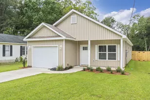 607 Amos St, Crestview, FL 32539 - Photo 5