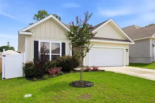 104 Blooming Cv, Crestview, FL 32539 - Photo 1