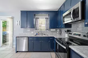 185 Miramar St, Mary Esther, FL 32569 - Photo 13