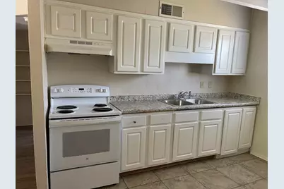 6 Woodham Avenue #4, Fort Walton Beach, FL 32547 - Photo 1