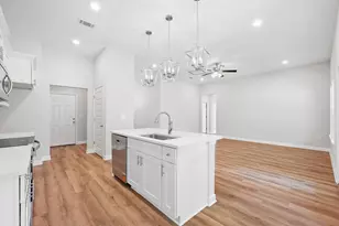 6116 Mildreds Wy, Crestview, FL 32539 - Photo 13