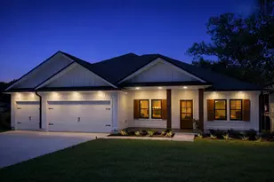 1720 25th St, Niceville, FL 32578 - Photo 1