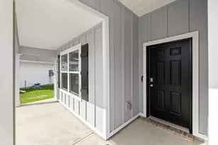 924 Sandbar Loop, Crestview, FL 32539 - Photo 11