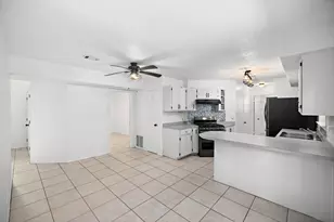 820 Sparkleberry Cove, Niceville, FL 32578 - Photo 19
