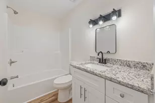 916 E Dogwood Ave, Defuniak Springs, FL 32433 - Photo 5