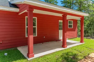 916 E Dogwood Ave, Defuniak Springs, FL 32433 - Photo 23