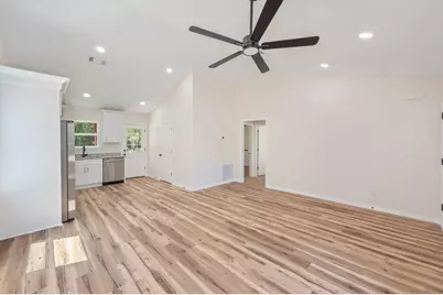 916 E Dogwood Avenue, Defuniak Springs, FL 32433 - Photo 13
