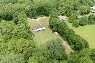 978 Grandmas Pl, Baker, FL 32531 - Photo 29