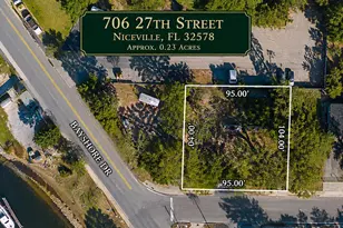 706 27th St, Niceville, FL 32578 - Photo 1