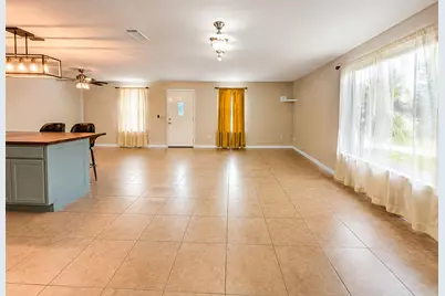 138 Adams Street, Niceville, FL 32578 - Photo 9