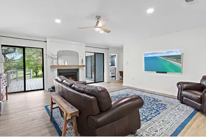 357 Jamaica Way, Niceville, FL 32578 - Photo 11