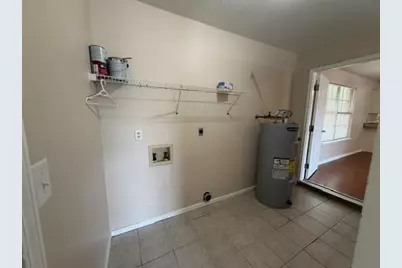 501 E Robinson Avenue, Crestview, FL 32539 - Photo 7