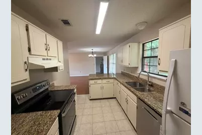 501 E Robinson Avenue, Crestview, FL 32539 - Photo 5