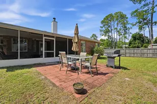 2630 Hidden Estates Cir, Navarre, FL 32566 - Photo 43
