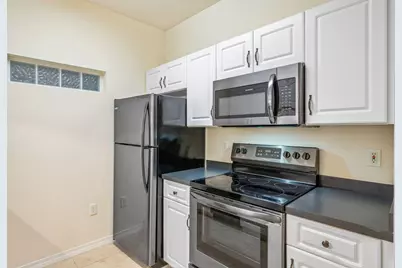 1501 N Partin Drive #APT 148, Niceville, FL 32578 - Photo 9