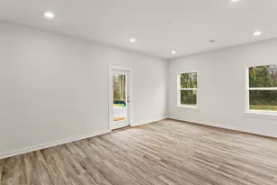 108 Stern St, Freeport, FL 32439 - Photo 13
