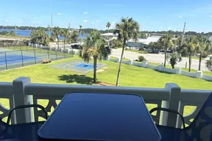 909 Santa Rosa, Fort Walton Beach, FL 32548 - Photo 5