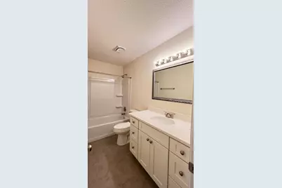 319 N Cedar Avenue, Niceville, FL 32578 - Photo 5
