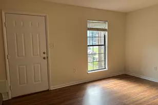 319 N Cedar Ave, Niceville, FL 32578 - Photo 11