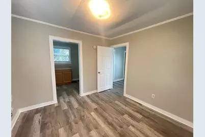 205 Chicago Avenue #B, Valparaiso, FL 32580 - Photo 3