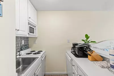 8817 S Thomas Drive #A418, Panama City Beach, FL 32408 - Photo 7