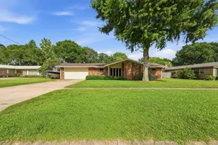 628 NE Powell Dr, Fort Walton Beach, FL 32547 - Photo 3