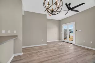 1847 Whispering Oaks Ln, Fort Walton Beach, FL 32547 - Photo 11
