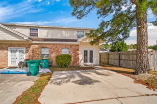 1847 Whispering Oaks Ln, Fort Walton Beach, FL 32547 - Photo 3