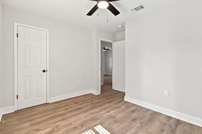 57 12th Street, Shalimar, FL 32579 - Photo 15