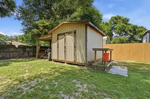 4325 Glen Forest Dr, Milton, FL 32583 - Photo 41